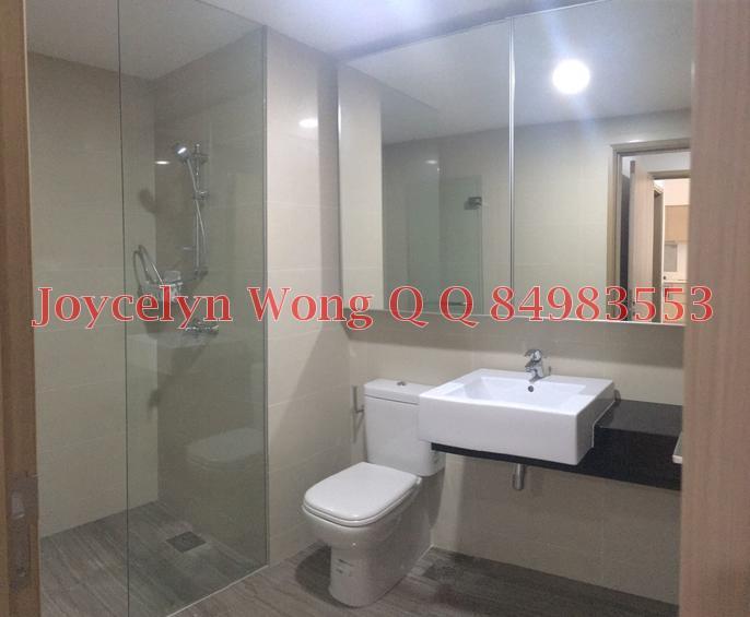 Waterfront Gold (D16), Condominium #136265272